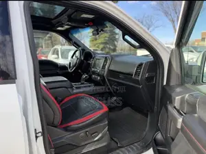 Ford F-150 Lariat 4x4 SuperCrew Cab Styleside 5.5 ft. box 145 in. WB
