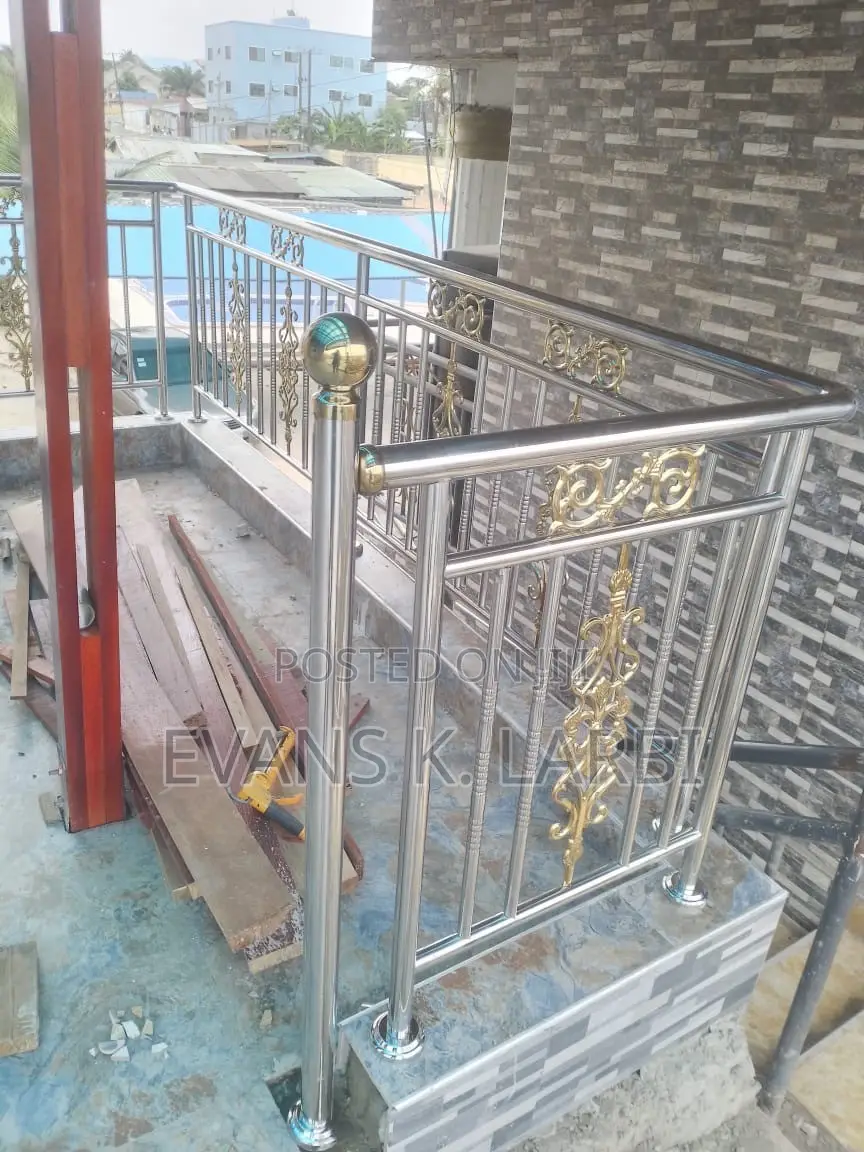 Ff Stainless Steel and Glass Balustrade
