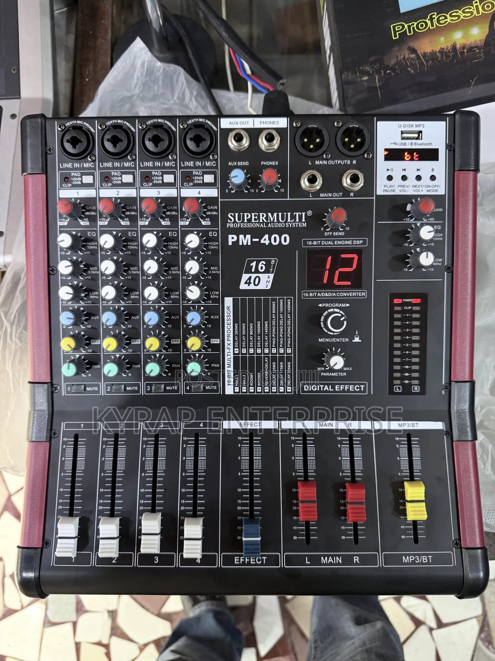 SUPERMULTI 4 Channel Active Mixer