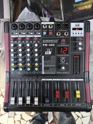 SUPERMULTI 4 Channel Active Mixer