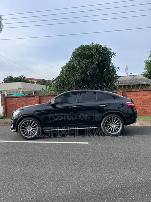 Mercedes-Benz GLE-Class 2016 Black