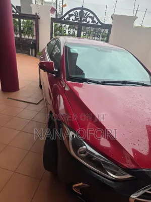 Hyundai Elantra 2017 Red