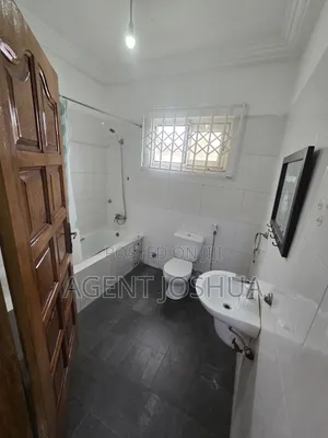 2bdrm House in Manet Court Estate for rent