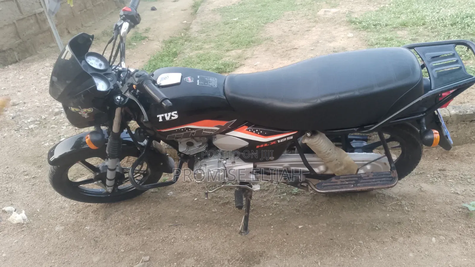 TVS HLX 125 2026 Black
