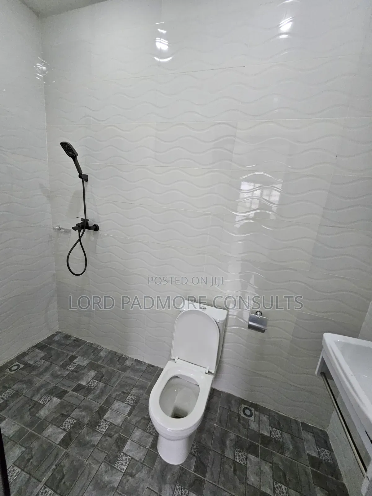 3bdrm House in Lakeside Estates for sale