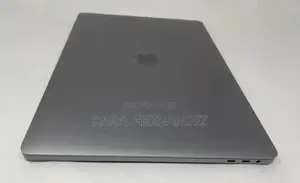 New Laptop Apple MacBook Pro 2019 16GB Intel Core i7 SSD 256GB