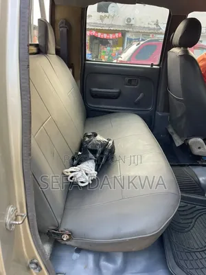 Toyota Hilux 2.5 Cab 2005 Silver