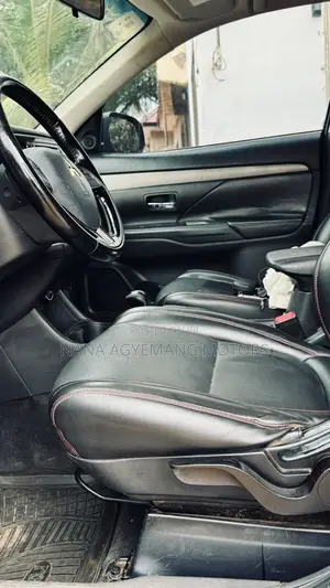 Mitsubishi Outlander 2.4 PHEV AWD 2017 Black