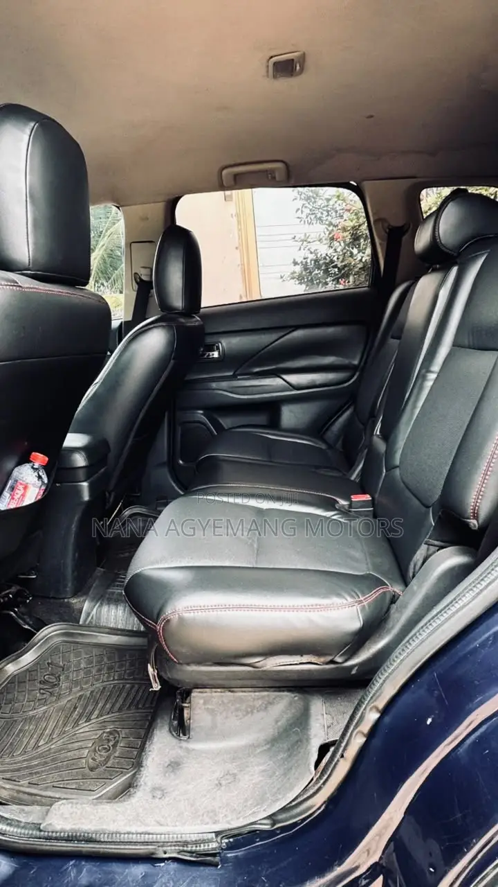 Mitsubishi Outlander 2.4 PHEV AWD 2017 Black