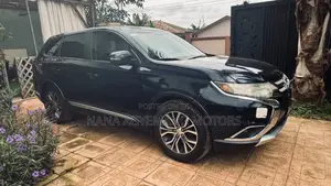 Mitsubishi Outlander 2.4 PHEV AWD 2017 Black