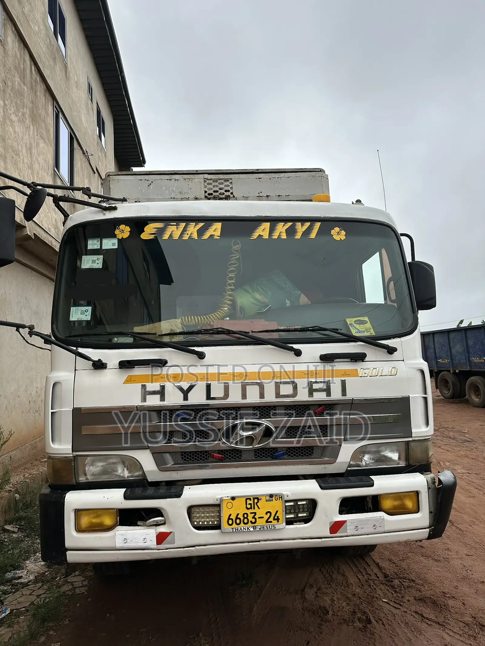 Hyundai Gold
