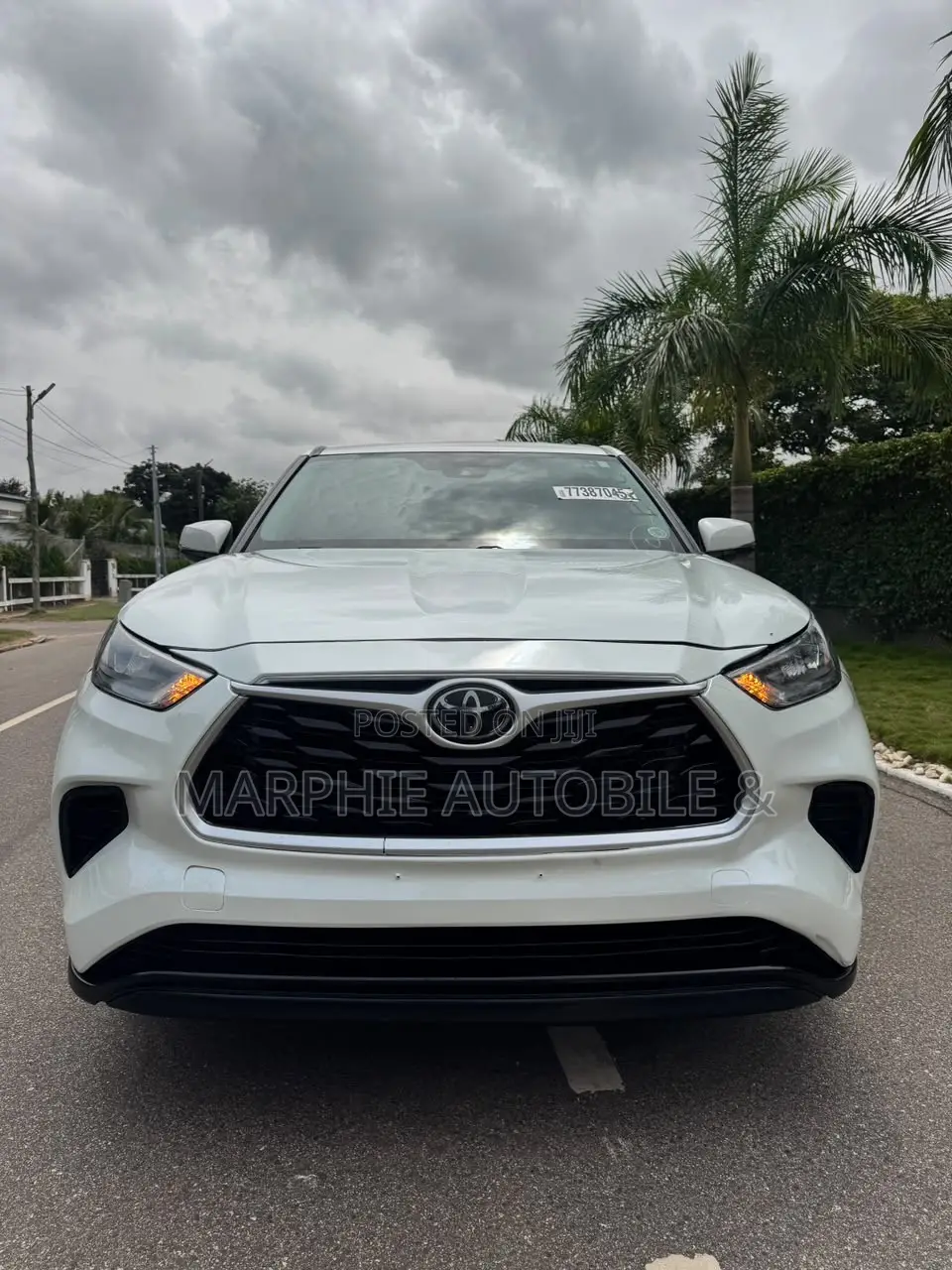 Toyota Highlander XLE AWD 2020 White