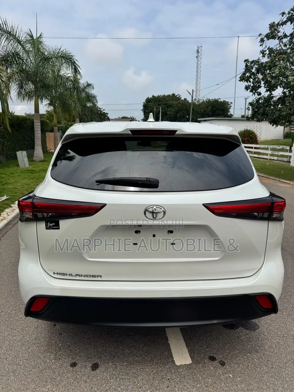 Toyota Highlander XLE AWD 2020 White