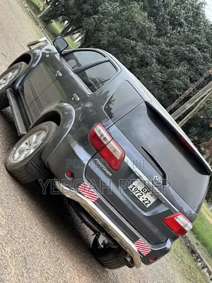 Toyota Fortuner 2013 Gray