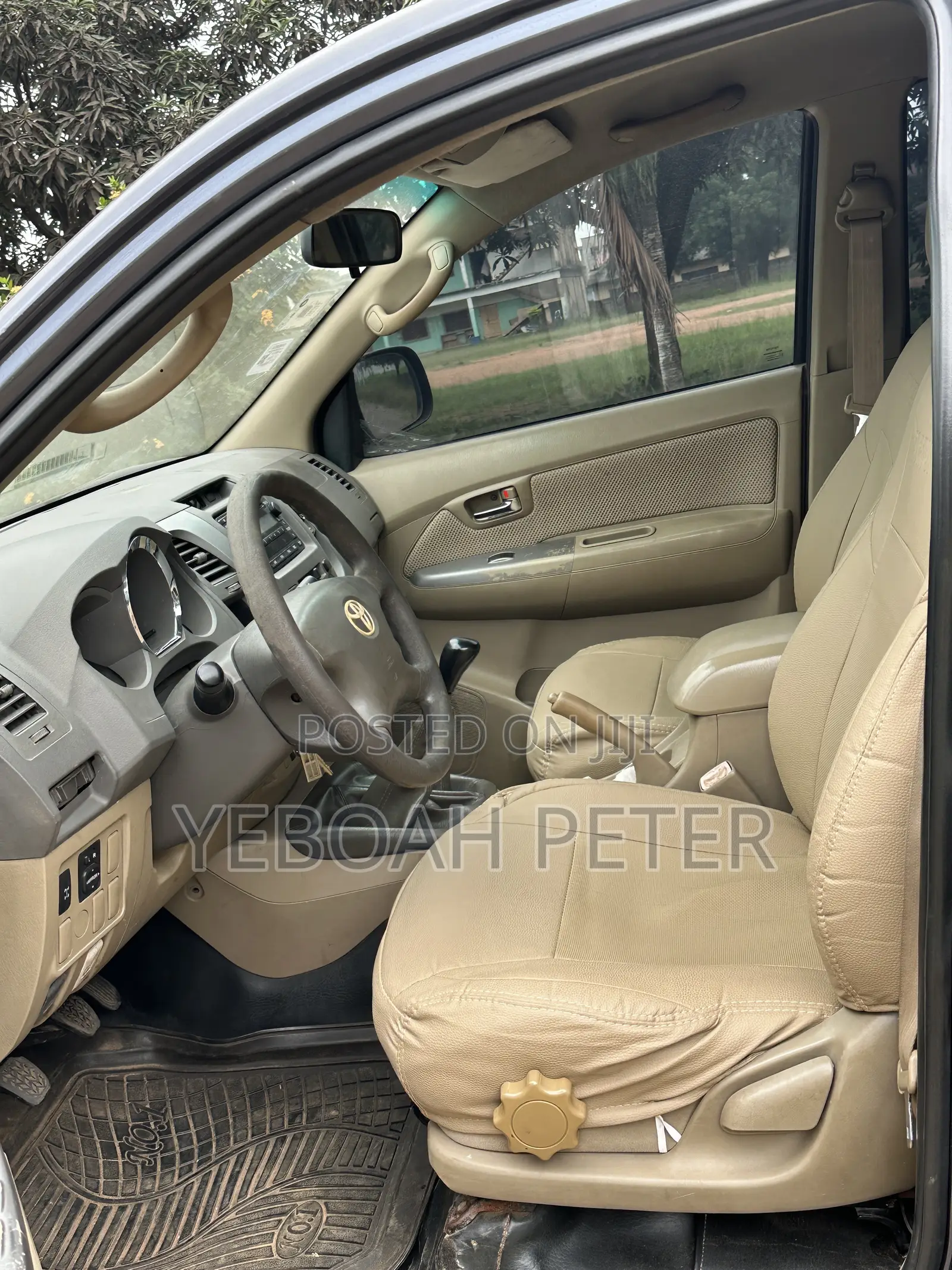 Toyota Fortuner 2013 Gray