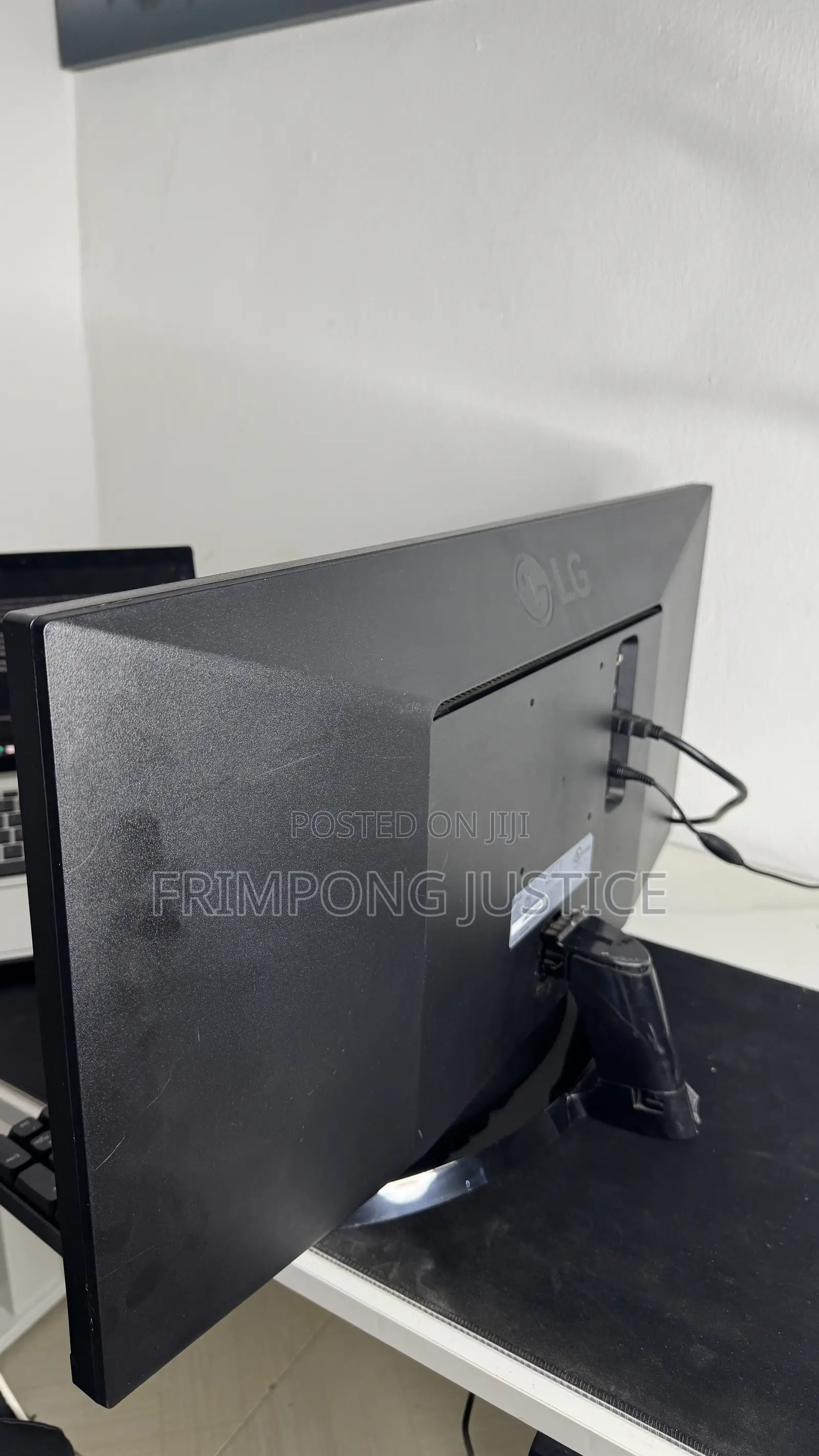 LG 29” UltraWide Monitor 29WP60G – 2560×1080 IPS | 75Hz | HDR10