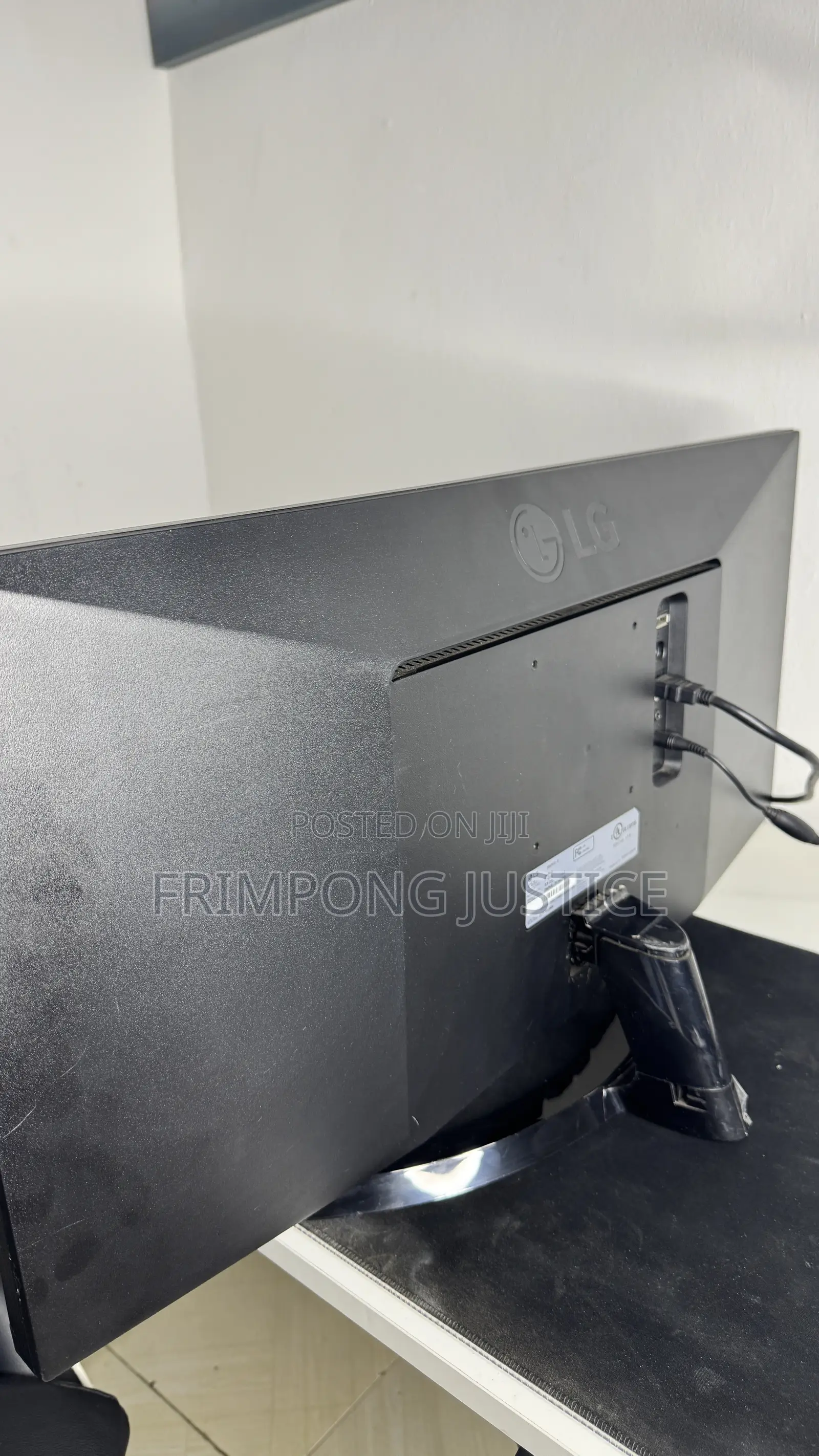 LG 29” UltraWide Monitor 29WP60G – 2560×1080 IPS | 75Hz | HDR10