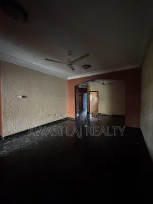3bdrm Apartment in Blockfactory, Weija for rent