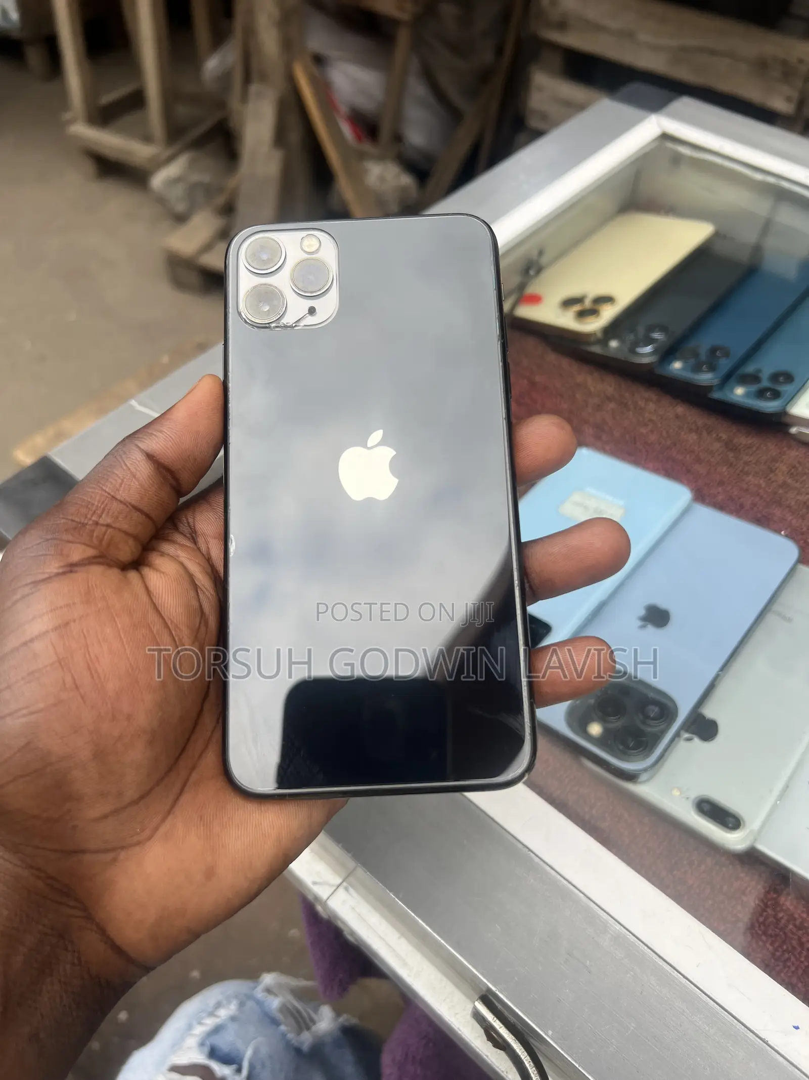 Apple iPhone 11 Pro Max 64 GB Black