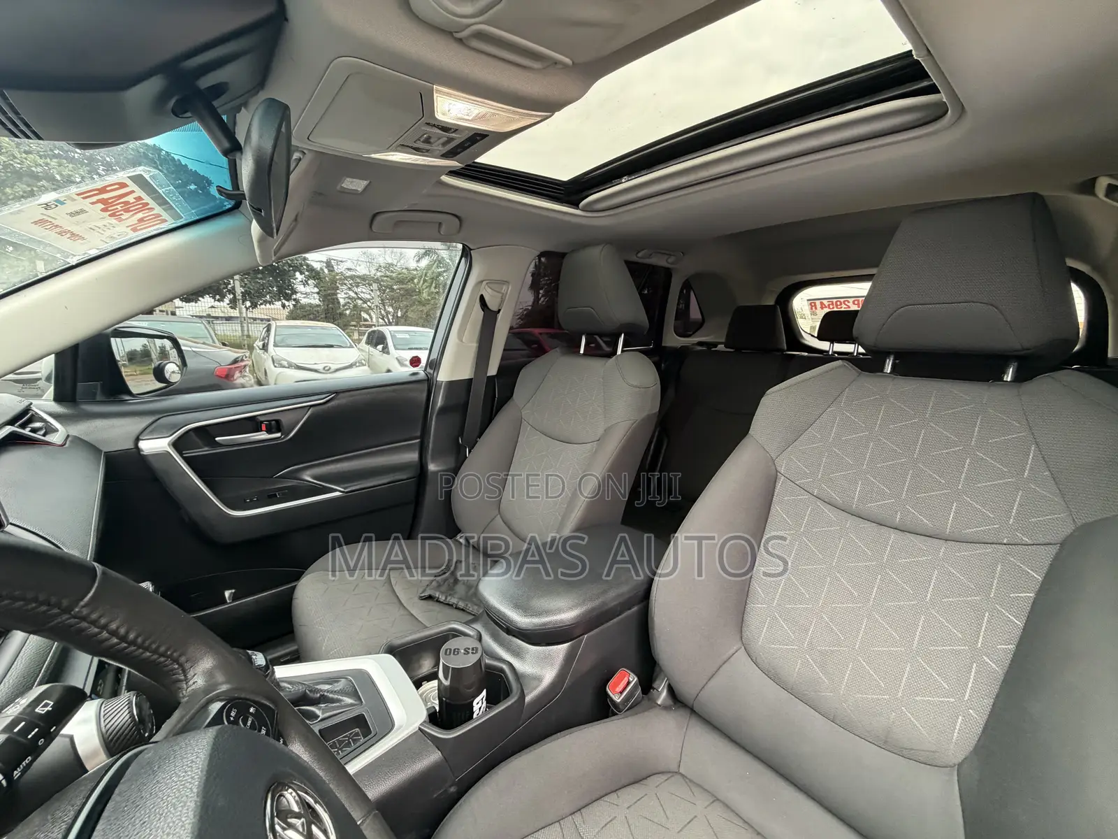 Toyota RAV4 XLE AWD 2023 Black