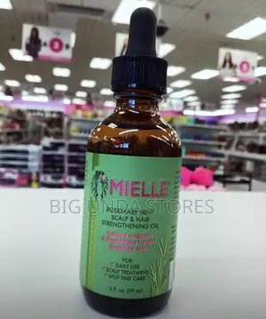 Mielle Rosemary Mint Scalp Hair Strengthening Oil