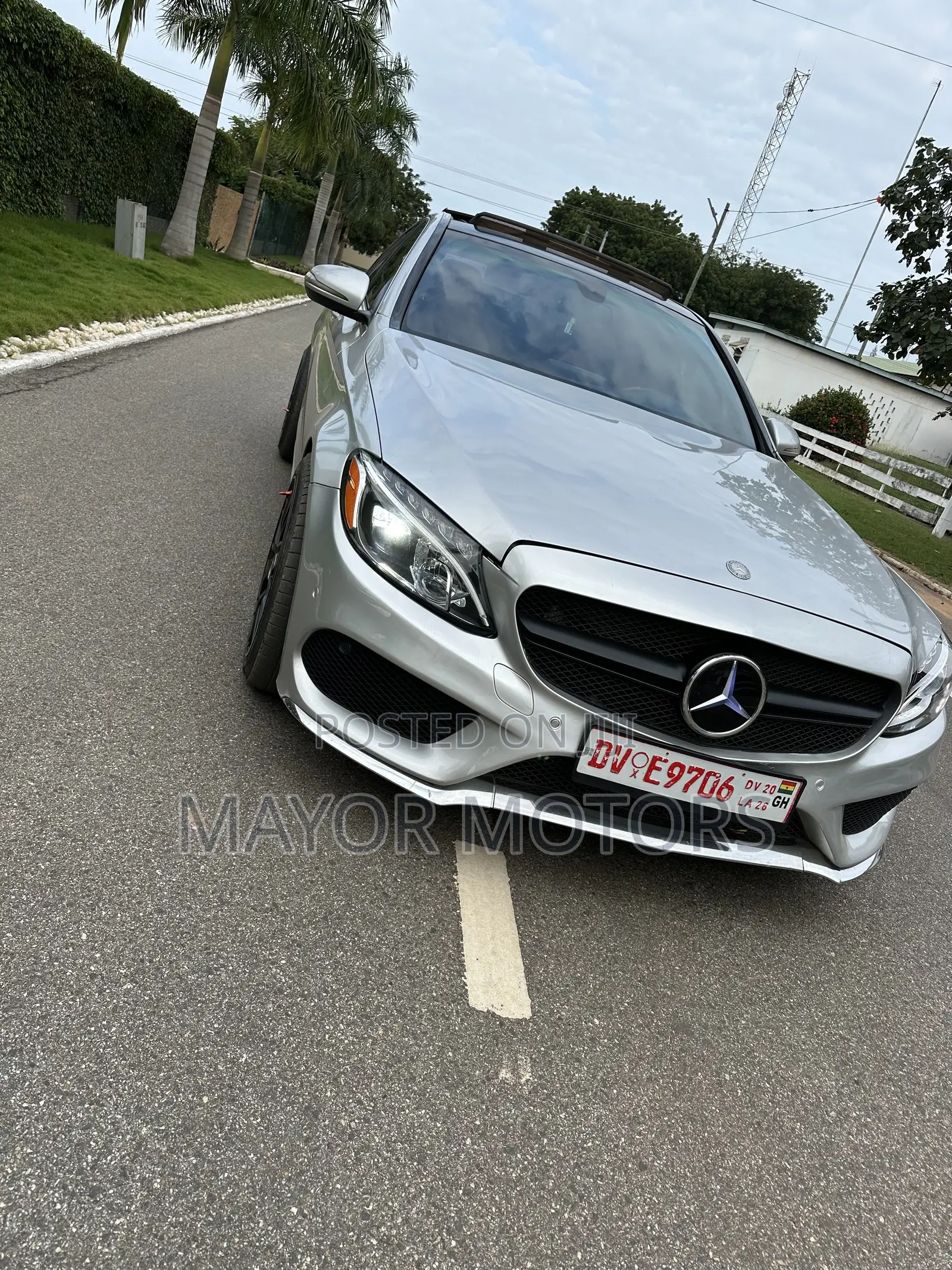 Mercedes-Benz C300 Luxury 4dr AWD 4Matic Sedan (2.0L 4cyl 7A) 2015 Silver
