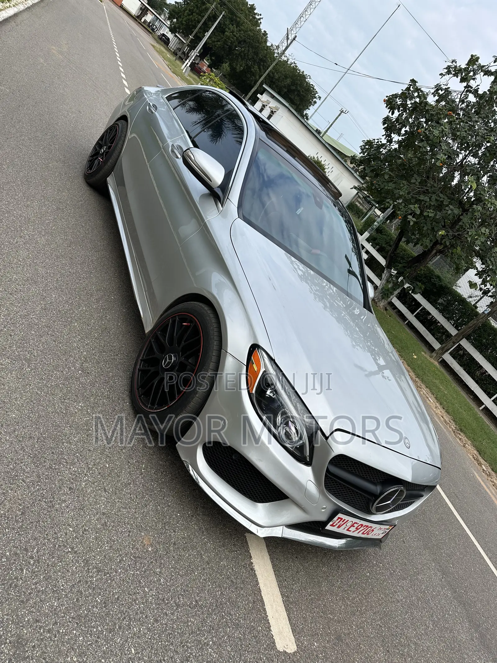 Mercedes-Benz C300 Luxury 4dr AWD 4Matic Sedan (2.0L 4cyl 7A) 2015 Silver