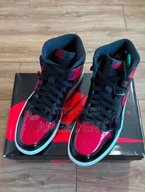 Jordan 1 Retro High OG Sneakers Available (Location: Adum Kumasi)