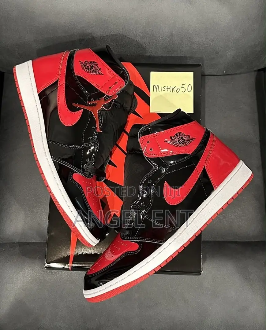 Jordan 1 Retro High OG Sneakers Available (Location: Adum Kumasi)