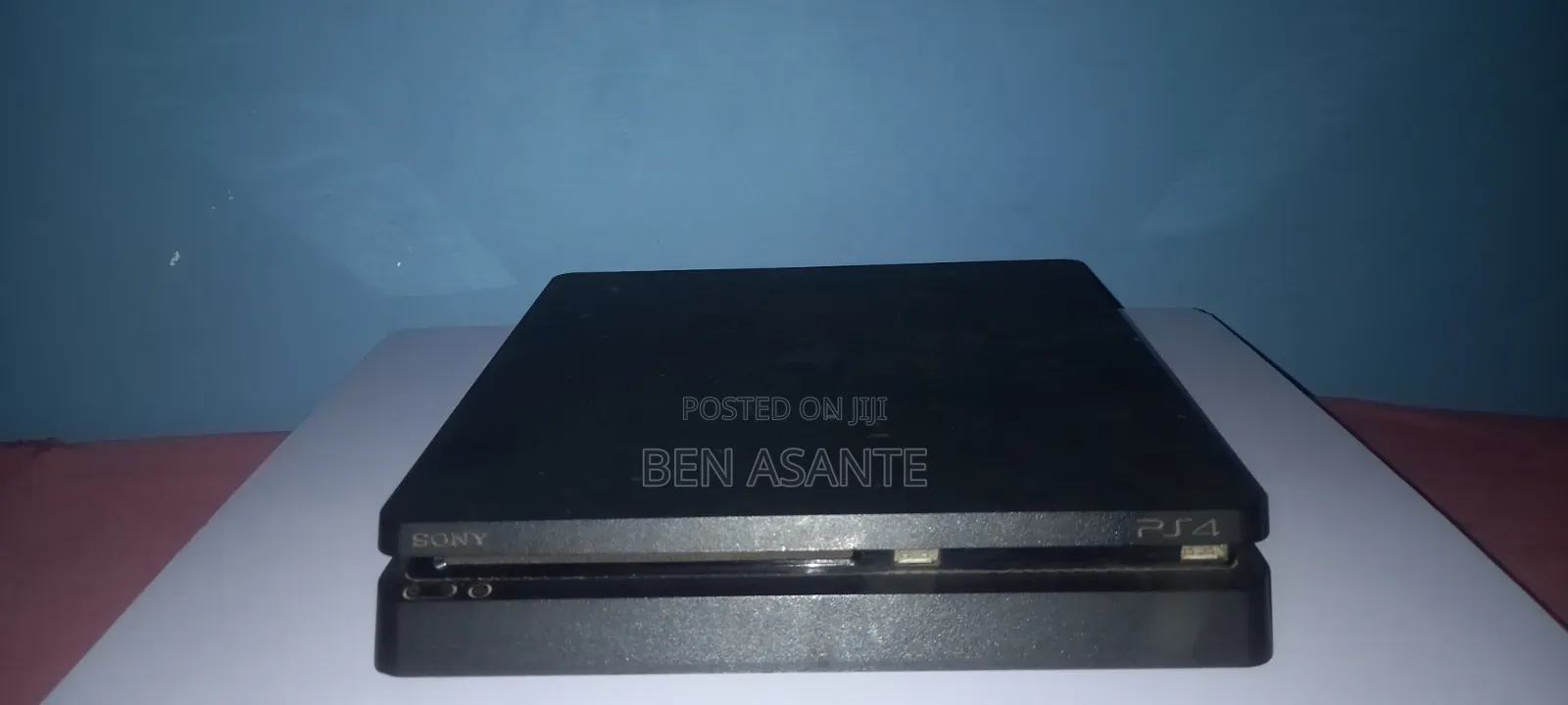 PS4 Slim 500GB Jailbroken + 1 Controller + 7 Games