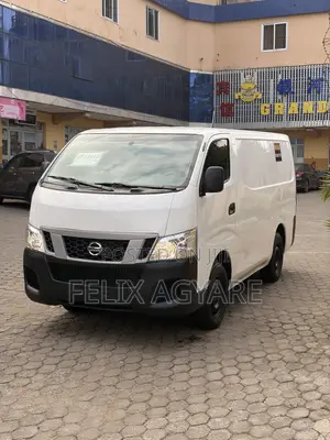 Nissan Caravan (Urvan) 2016 White