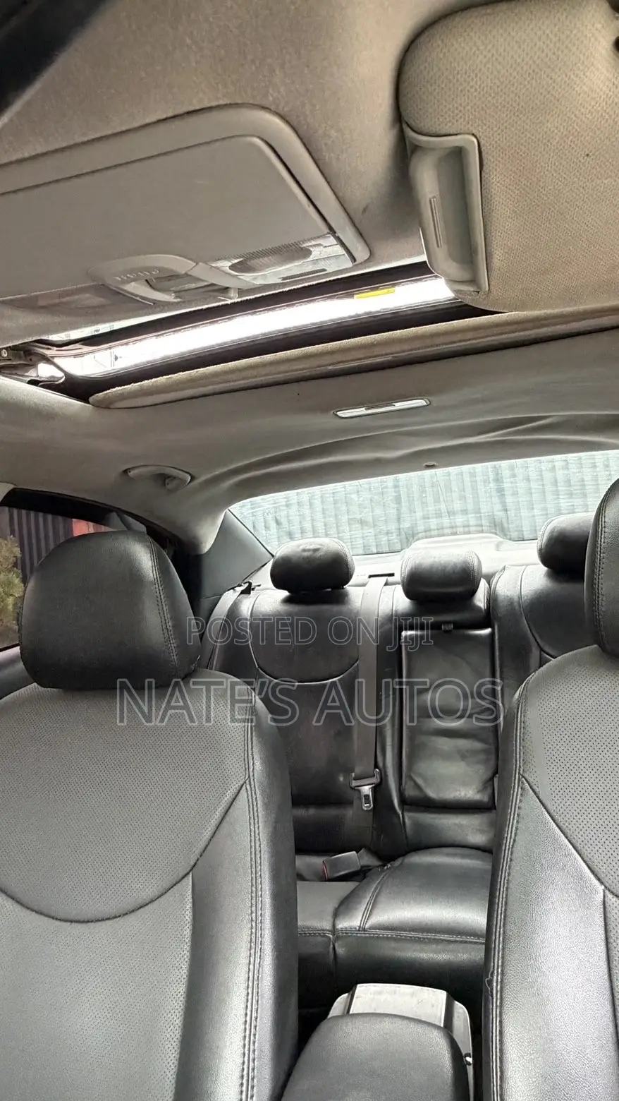 Hyundai Elantra Limited Sedan FWD (1.8L 4cyl 6A) 2013