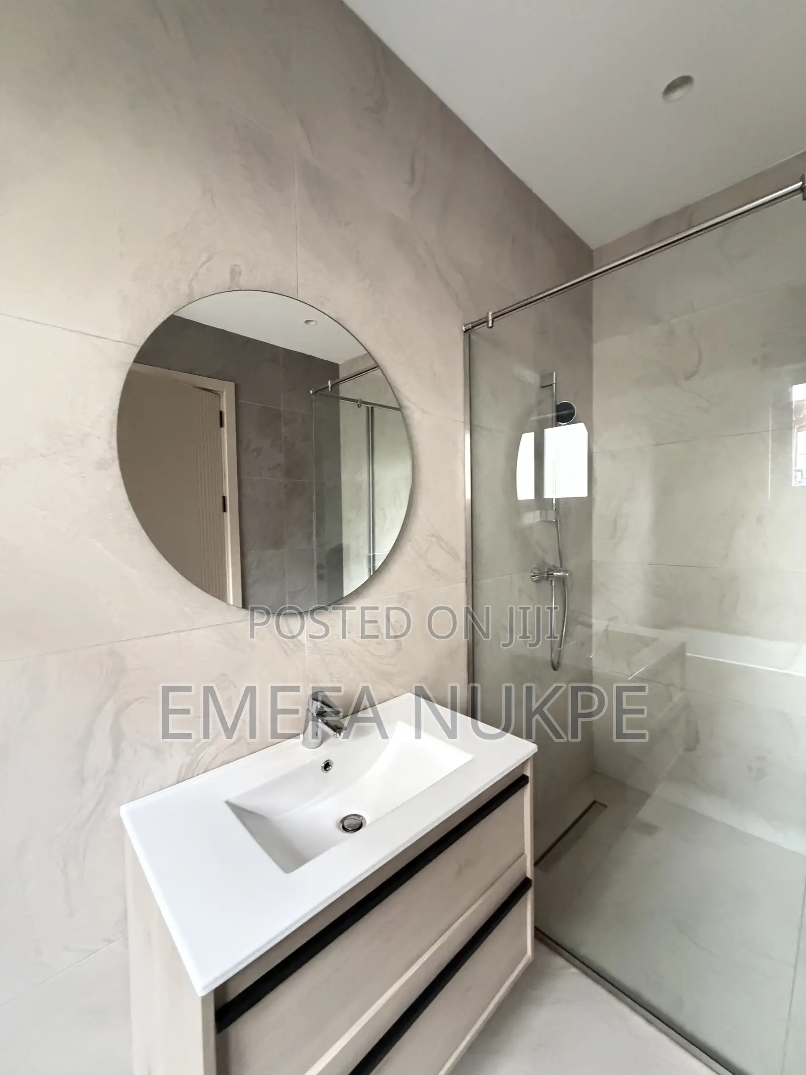 4bdrm House in Bawaleshie for rent