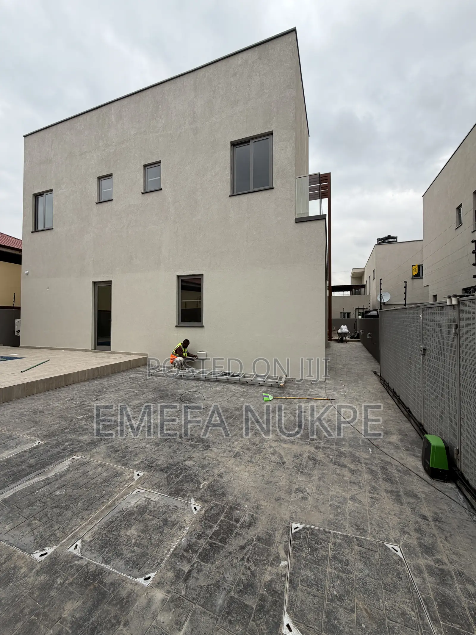 4bdrm House in Bawaleshie for rent