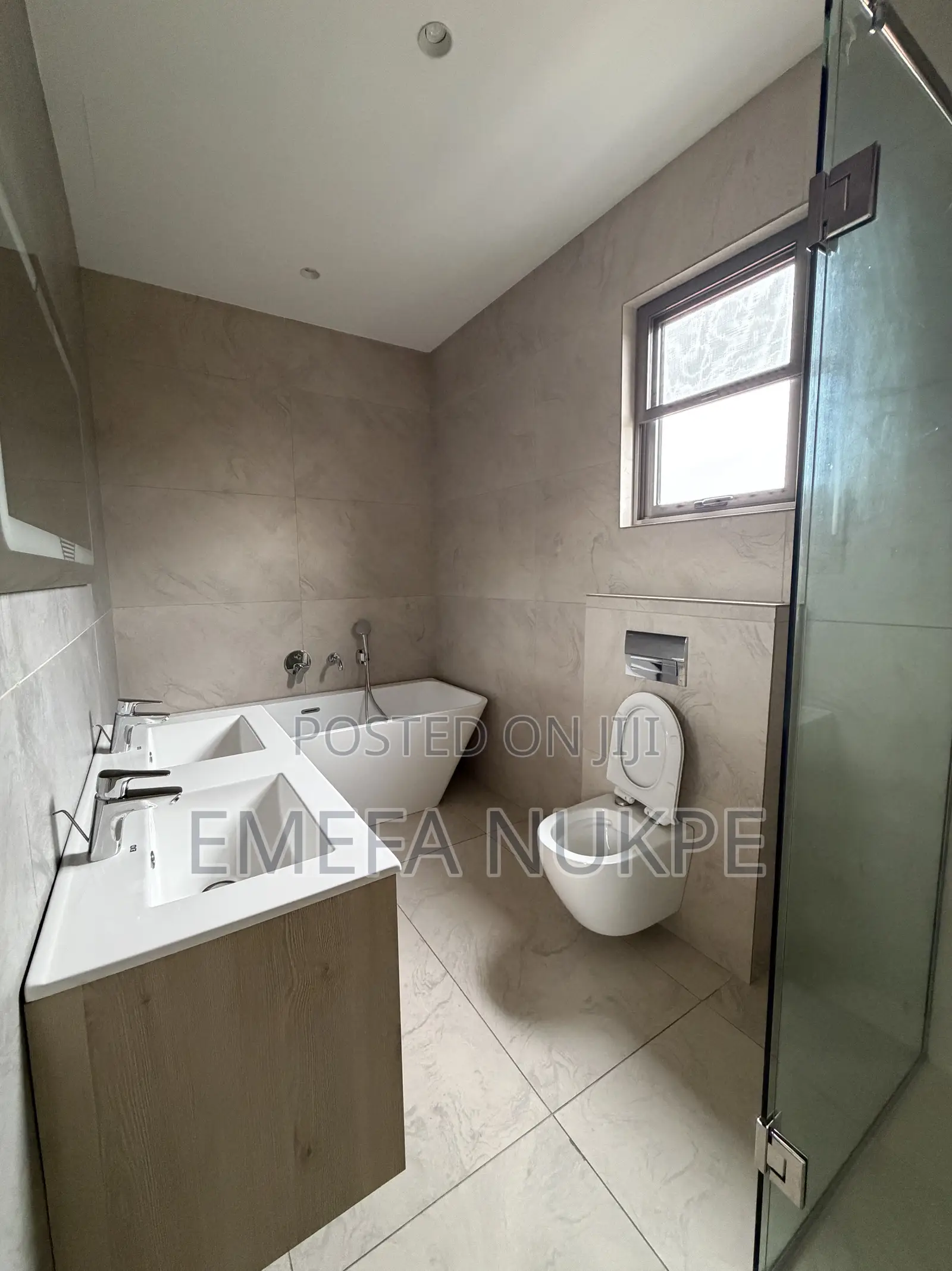 4bdrm House in Bawaleshie for rent