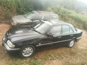 Mercedes-Benz C180 2001 Black
