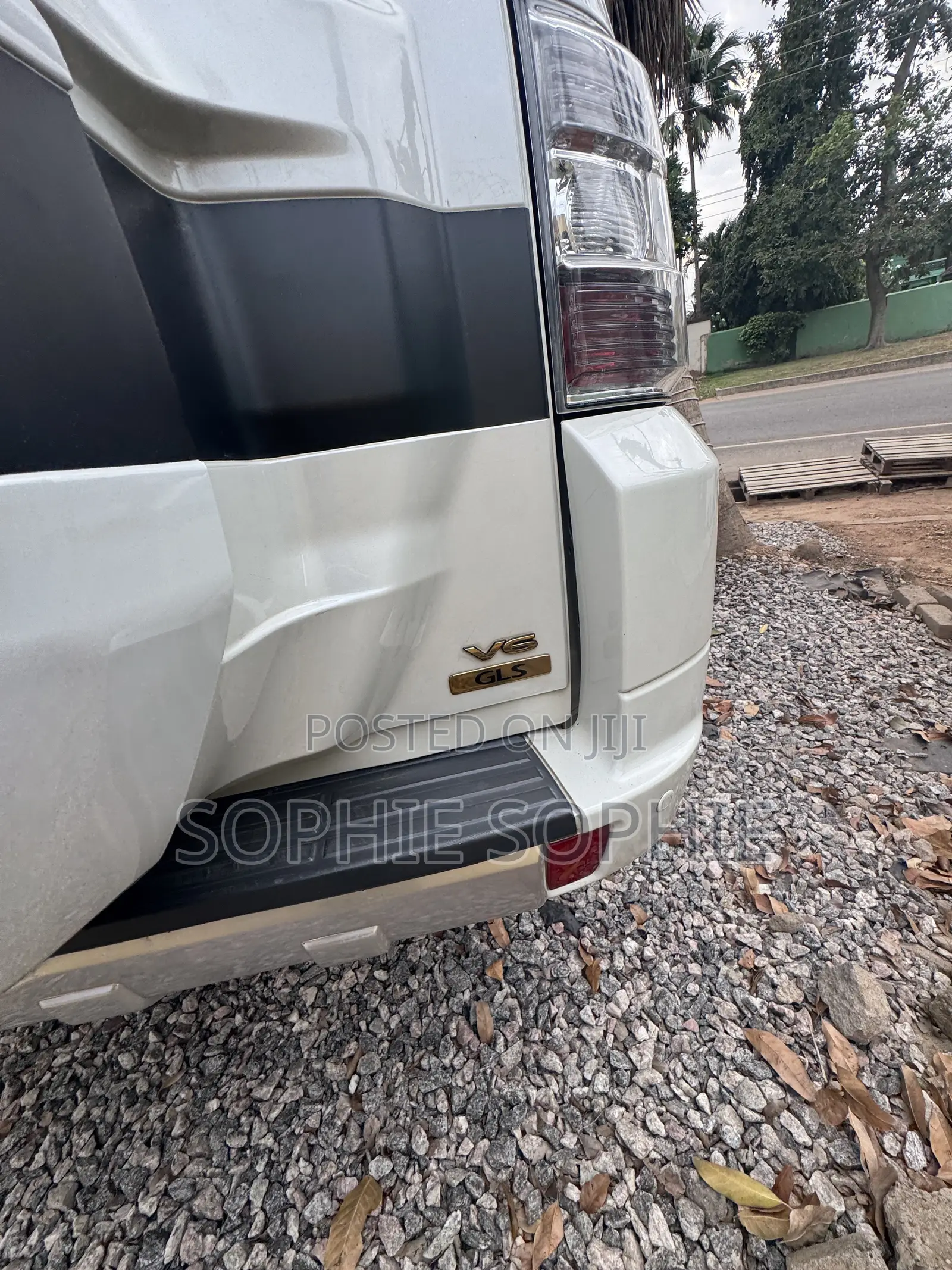 Mitsubishi Pajero V90 3.0 V6 GLS/GLX 2020 Gold
