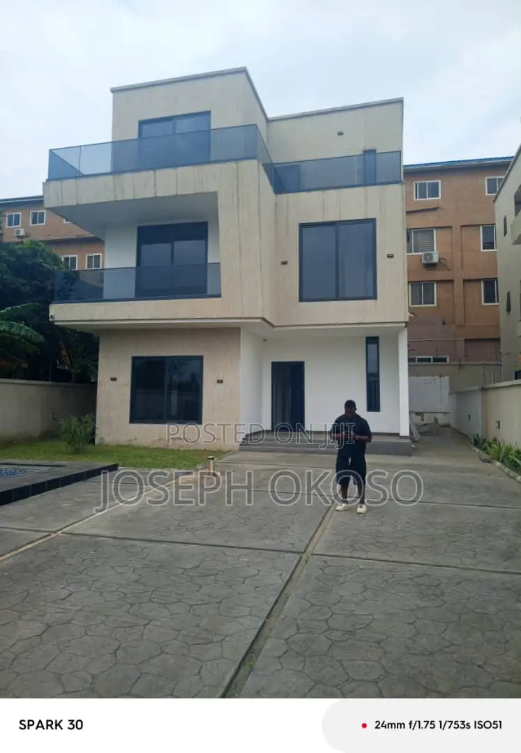 4bdrm Mansion in Little Rock Consult, Abelemkpe for sale