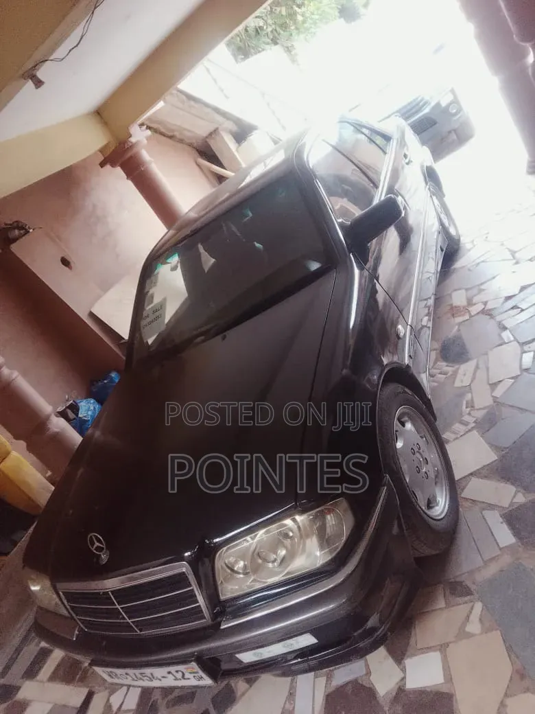Mercedes-Benz C180 2001 Black