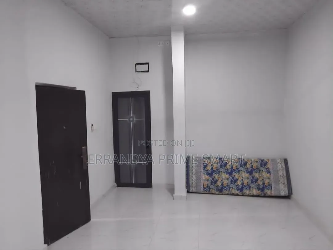 3bdrm House in Mayera, Pokuase for sale