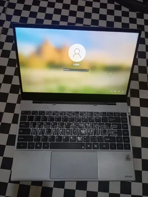 Laptop 8GB Intel Core i3 HDD 256GB