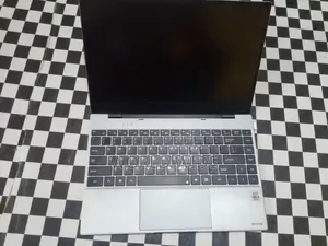 Laptop 8GB Intel Core i3 HDD 256GB