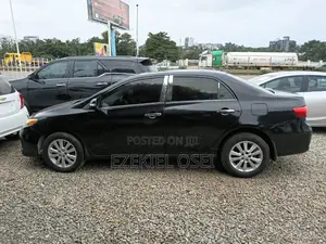 Toyota Corolla LE 4dr Sedan (1.8L 4cyl 4A) 2012 Black