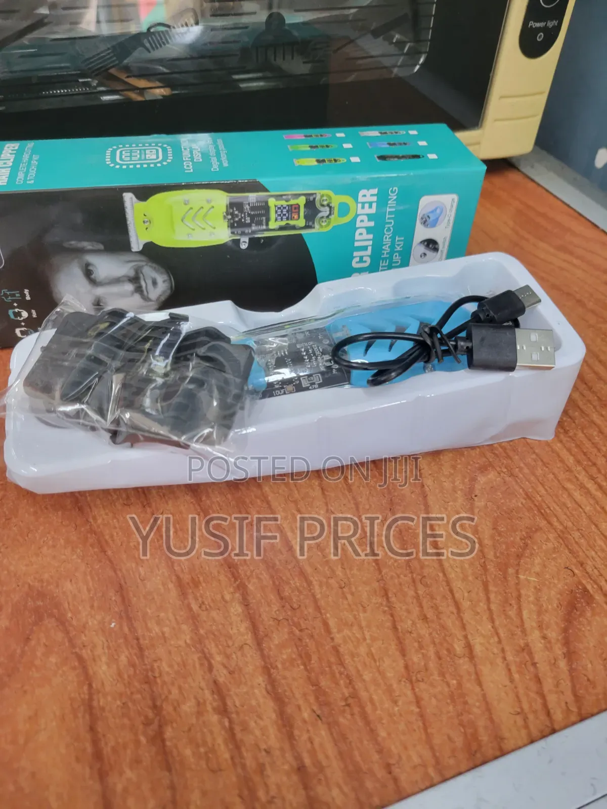Professional Hair Clipper GYT-999 Cordless, LED Display, Complete Kit
