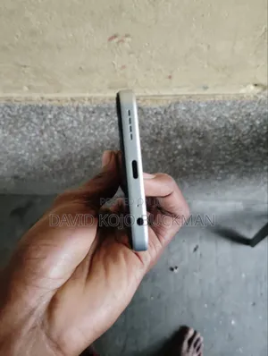 Infinix Smart 10 Plus 128 GB Silver
