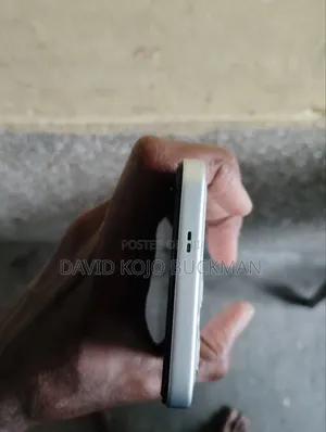 Infinix Smart 10 Plus 128 GB Silver