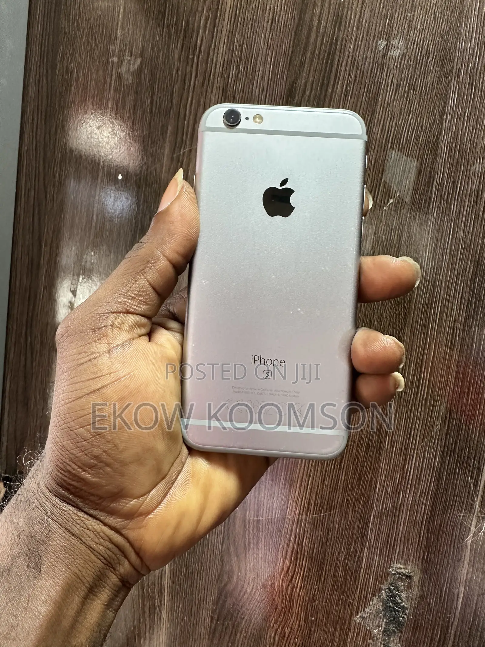 Apple iPhone 6s 32 GB Gray
