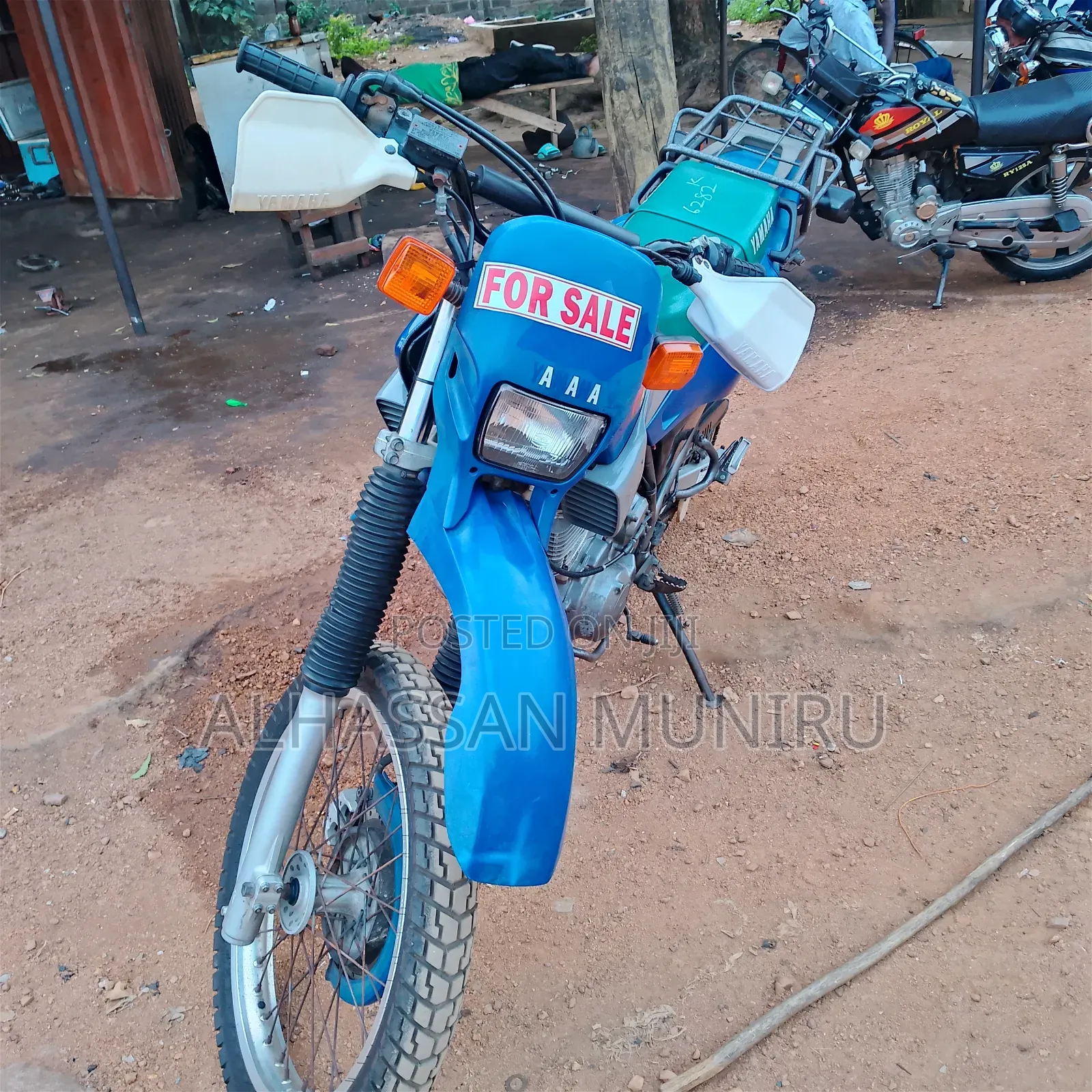 Yamaha 2018 Blue