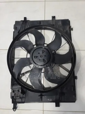 Mercedes-Benz C300 Engine Fan