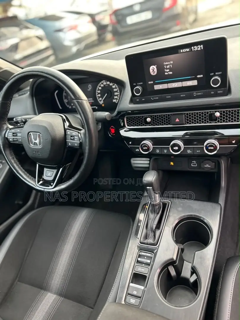 Honda Civic Sport CVT 2024 White
